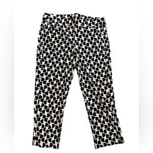 Chico’s Travelers Collection Black & White Print Crop Pants | Size 1 (M/8-10)